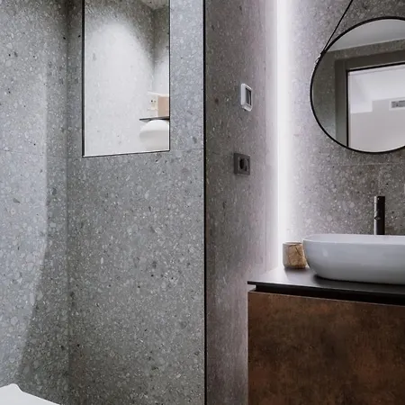 Luxury Balu 5 Apartment *