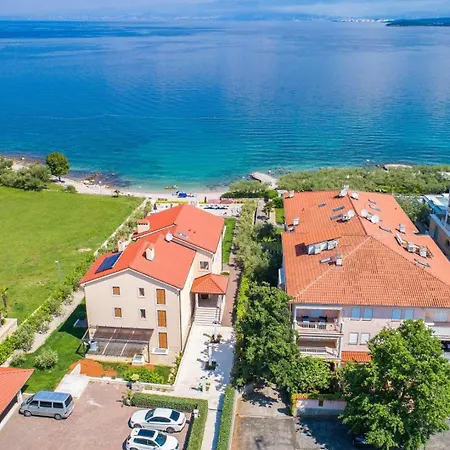 Apartment Luxury Balu 5 *